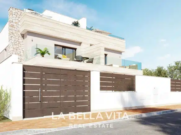 Spacious Semi-detached Properties for sale in San Pedro del Pinatar, Murcia