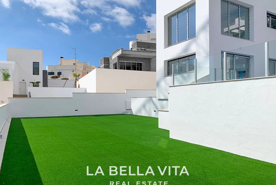 Beautiful Key Ready Property for sale in Finestrat Benidorm, Alicante