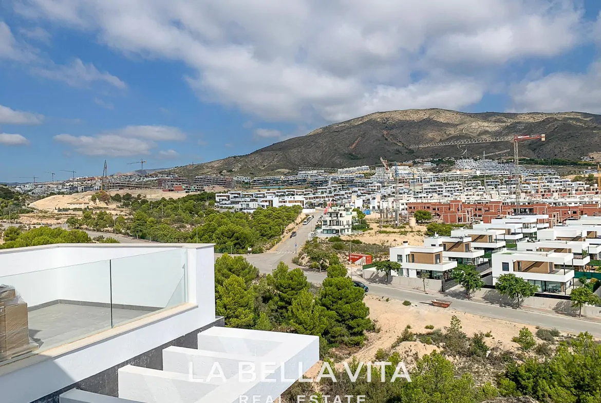 Beautiful Key Ready Property for sale in Finestrat Benidorm, Alicante