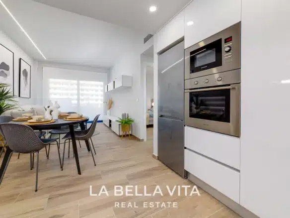 Key Ready Ground floor Apartment by the beach for sale in Arenales del Sol, Alicante, Spain