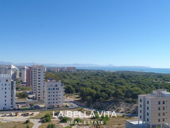 Modern new build Apartments with sea views for sale in Guardamar del Segura, Alicante