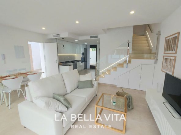 Modern New Build Villa with private pool, close to the beach for Sale in San Pedro del Pinatar, Murcia, Spain