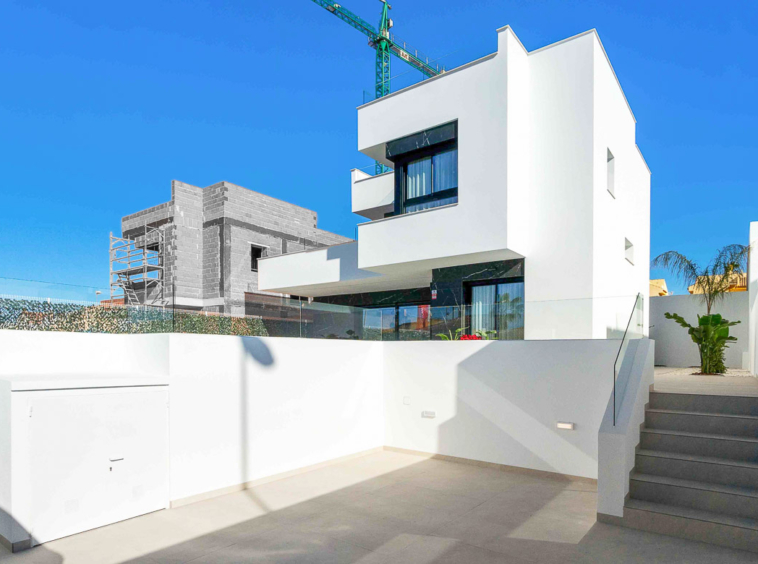 New Build Luxury Properties with private pools For Sale in Benimar, Rojales, Alicante
