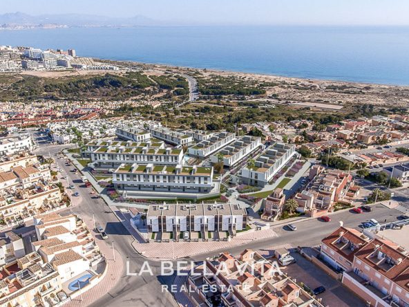 New Build Apartments with sea views for sale in Gran Alacant, Alicante