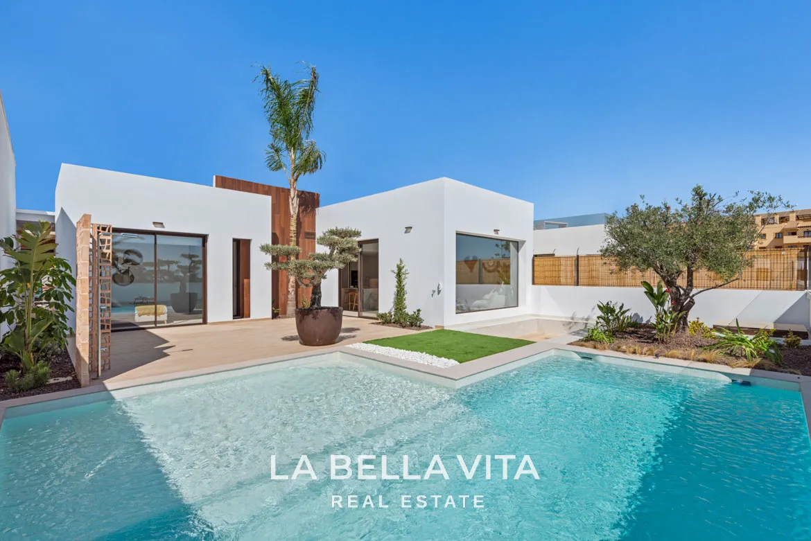 New Build Frontline Properties on Serena Golf, Los Alcazares, Murcia