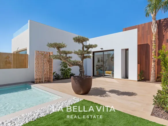 New Build Frontline Properties on Serena Golf, Los Alcazares, Murcia