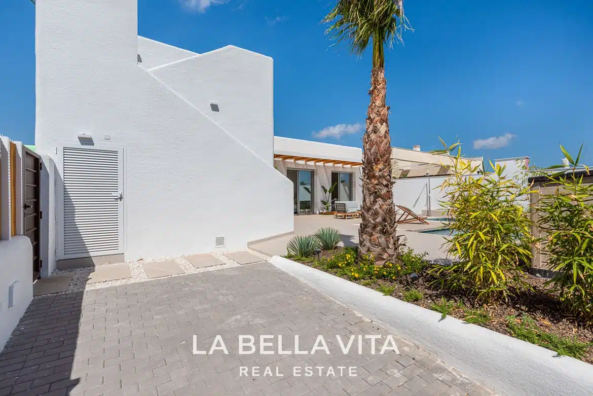New Build ibiza-style Properties with private pool for sale in Benijofar, Costa Blanca South