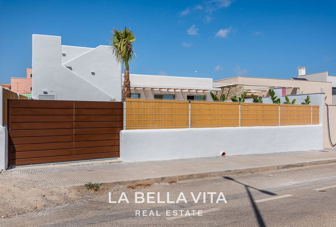 New Build ibiza-style Properties with private pool for sale in Benijofar, Costa Blanca South