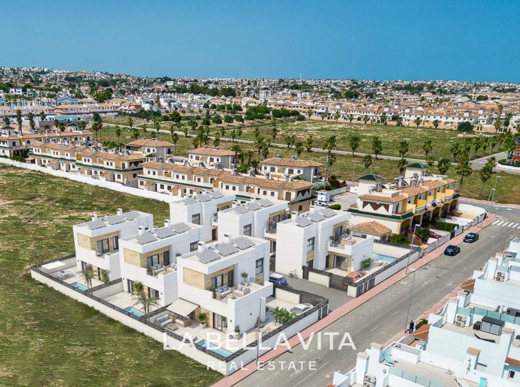 New Build Detached Properties for sale in Doña Pepa, Ciudad Quesada, Alicante