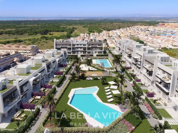 New build apartments with sea view for sale in Gran Alacant, Alicante, Spain