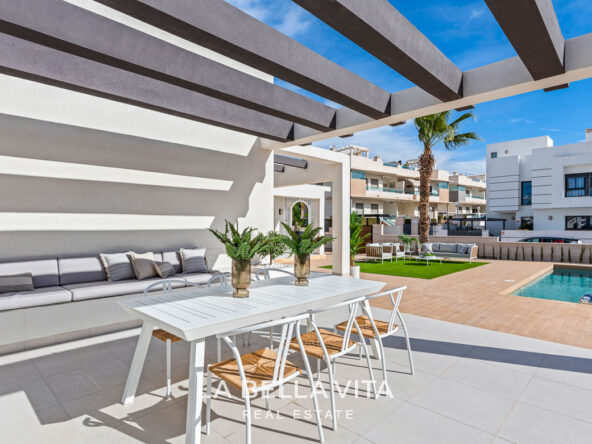 Modern Mediterranean Key Ready new build Properties with private pool for sale in Ciudad Quesada, Costa Blanca South