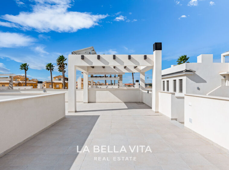 Modern Mediterranean Key Ready new build Properties with private pool for sale in Ciudad Quesada, Costa Blanca South