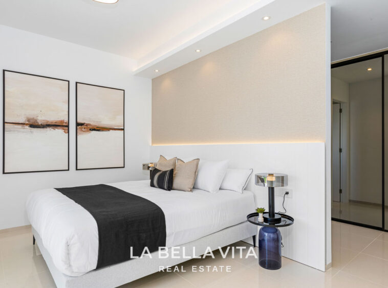 Modern Mediterranean Key Ready new build Properties with private pool for sale in Ciudad Quesada, Costa Blanca South