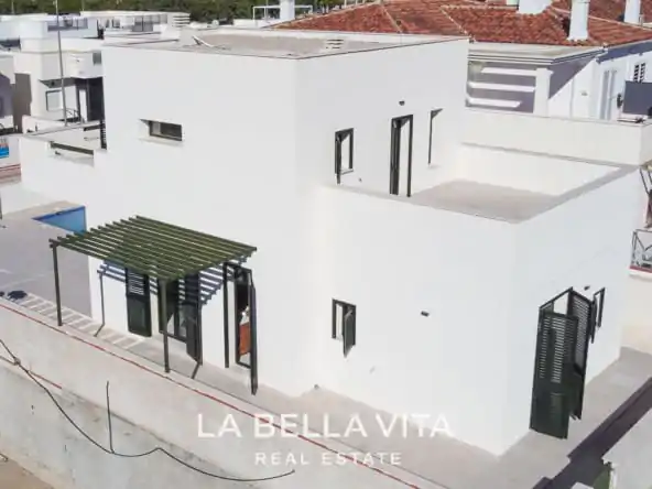 Beautiful New Build Key Ready Properties with private pool for sale in Daya Nueva, Costa Blanca South