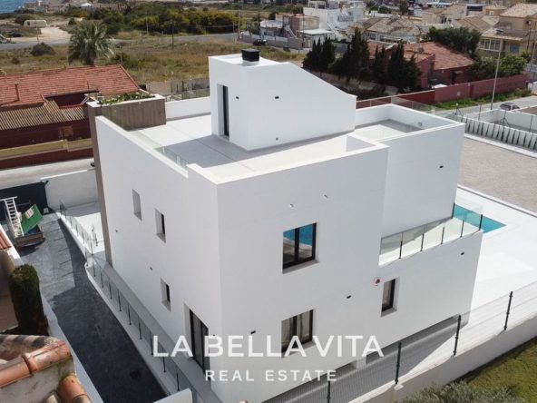 Luxury Villa with private paddle court and pool for sale in Torrevieja, Alicante