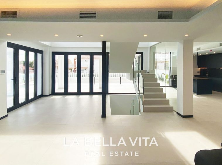 Luxury Villa with private paddle court and pool for sale in Torrevieja, Alicante