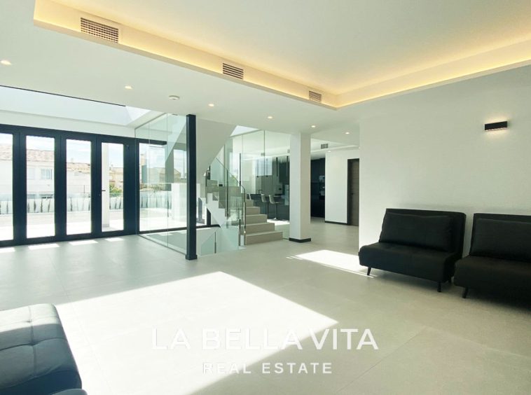 Luxury Villa with private paddle court and pool for sale in Torrevieja, Alicante