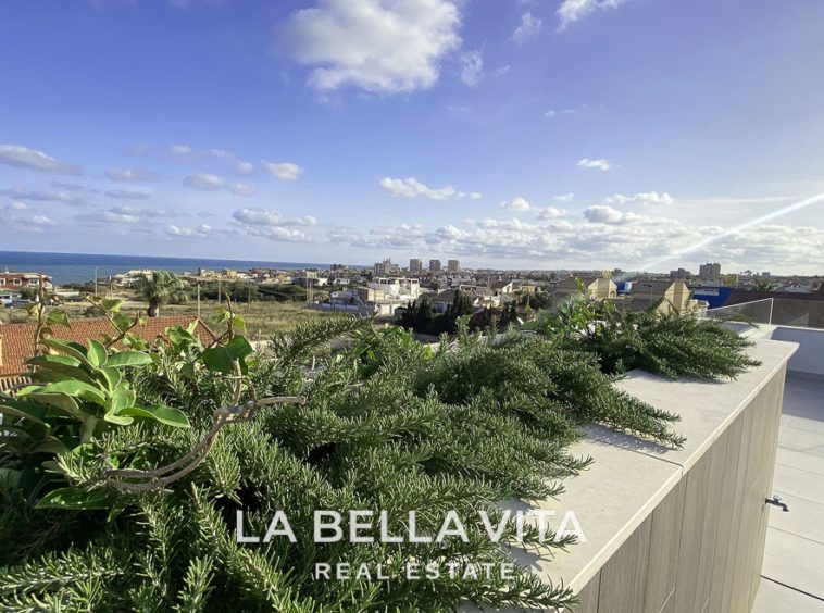 Luxury Villa with private paddle court and pool for sale in Torrevieja, Alicante