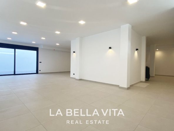 Luxury Villa with private paddle court and pool for sale in Torrevieja, Alicante