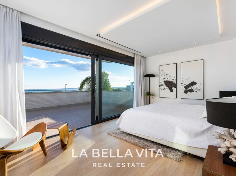 Modern Mediterranean Villa of new construction for sale in Ciudad Quesada, Alicante