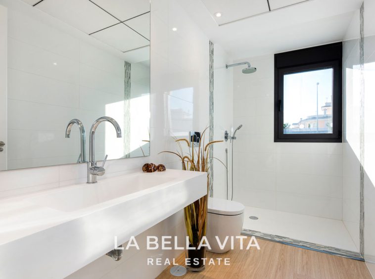 Modern Mediterranean Villa of new construction for sale in Ciudad Quesada, Alicante