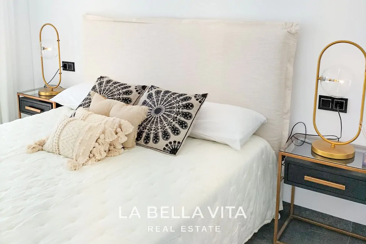 New Apartments with sea views for sale in Guardamar del Segura, Alicante