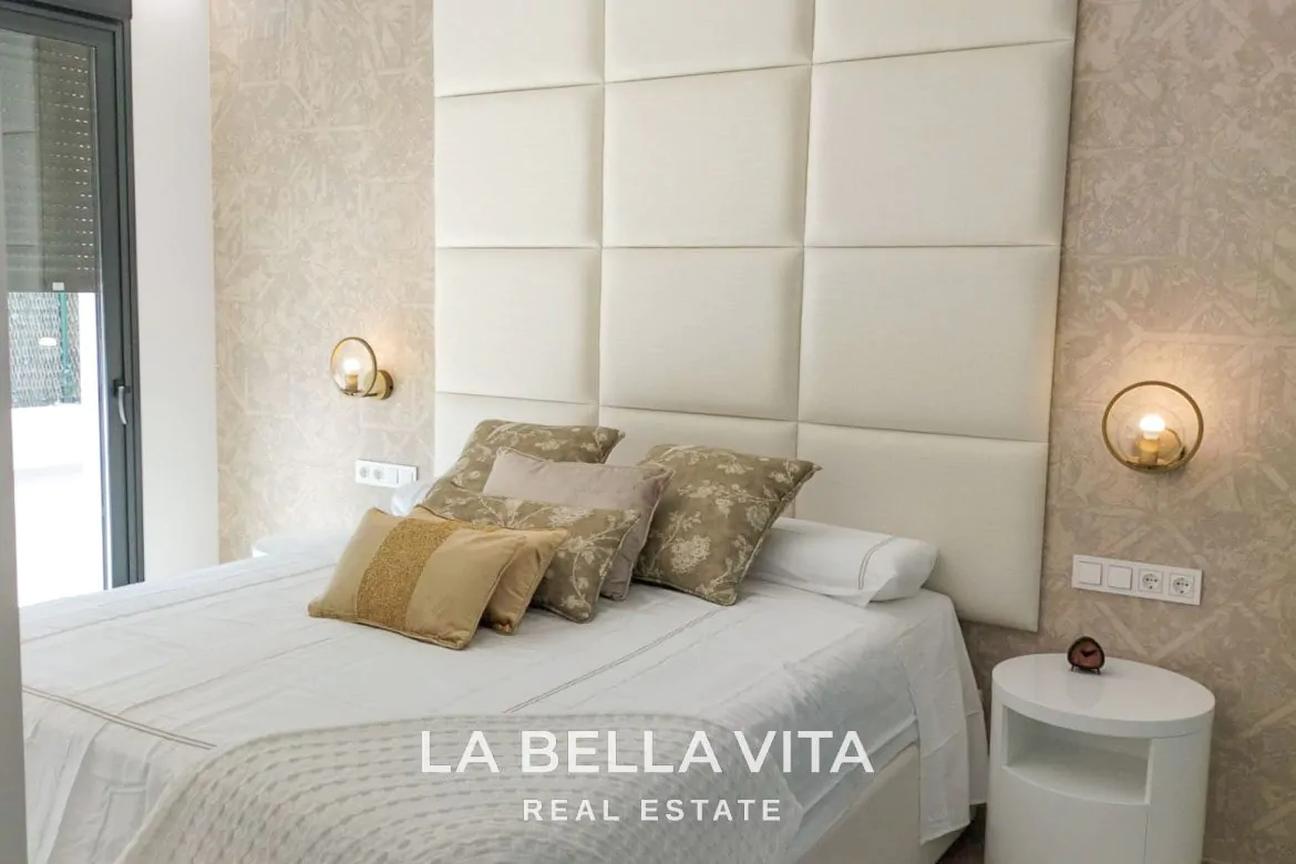 New Apartments with sea views for sale in Guardamar del Segura, Alicante