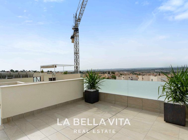 New Build key ready Villa with private pool for sale in Ciudad Quesada, Alicante