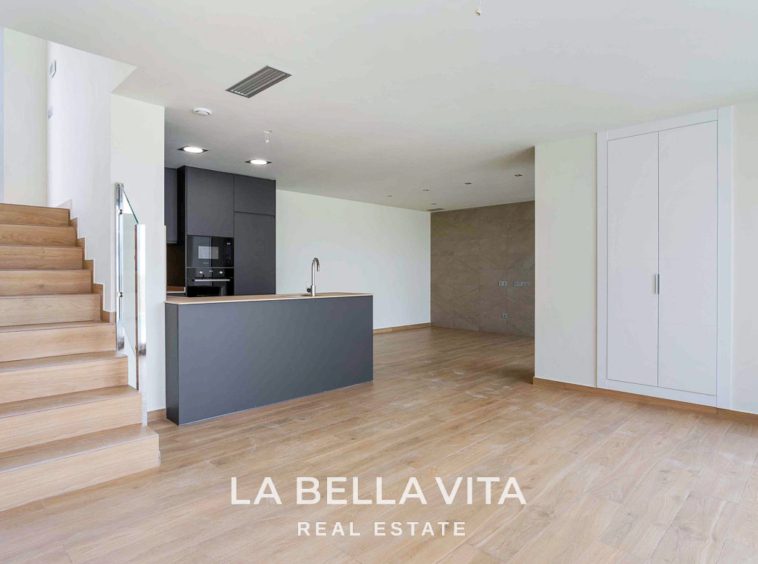 New Build key ready Villa with private pool for sale in Ciudad Quesada, Alicante