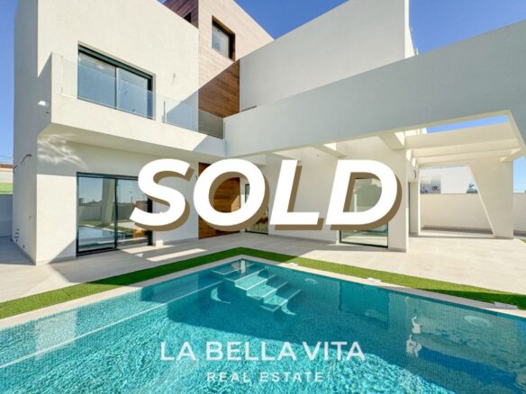 Exclusive new build modern Property for sale in Ciudad Quesada-sold
