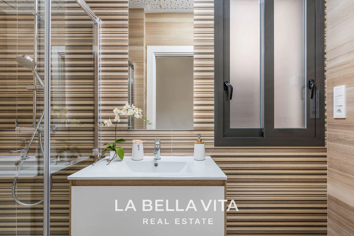 New build Apartments by the beach for sale in Torrevieja, Costa Blanca South