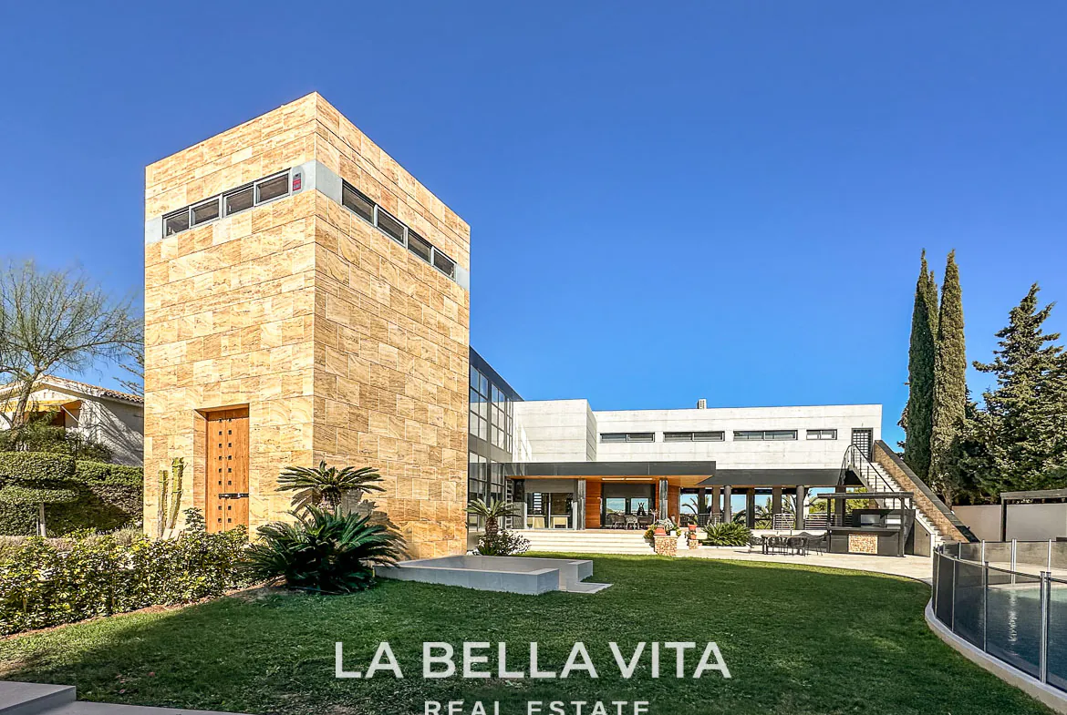 Exclusive Boutique Hotel Villa for Sale in Campoamor, Orihuela Costa – Luxury 7-Bedroom Property with Gourmet Kitchen and Private Pool, Closed Garage
