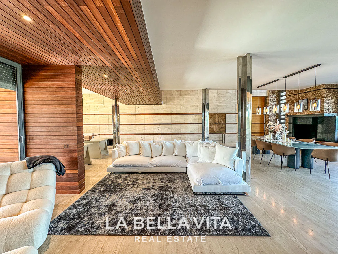 Exclusive Boutique Hotel Villa for Sale in Campoamor, Orihuela Costa – Luxury 7-Bedroom Property with Gourmet Kitchen and Private Pool, Closed Garage