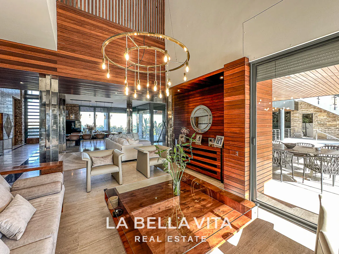 Exclusive Boutique Hotel Villa for Sale in Campoamor, Orihuela Costa – Luxury 7-Bedroom Property with Gourmet Kitchen and Private Pool, Closed Garage