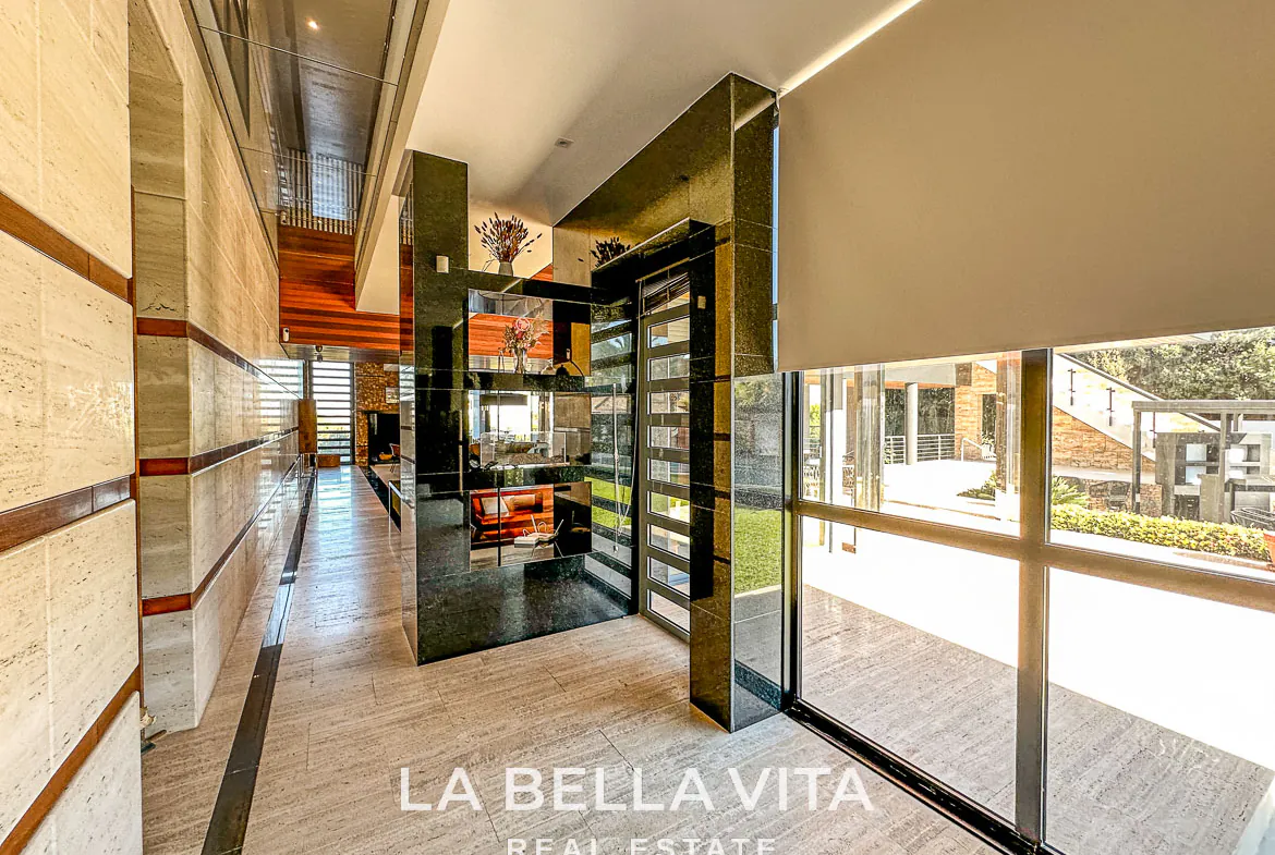 Exclusive Boutique Hotel Villa for Sale in Campoamor, Orihuela Costa – Luxury 7-Bedroom Property with Gourmet Kitchen and Private Pool, Closed Garage