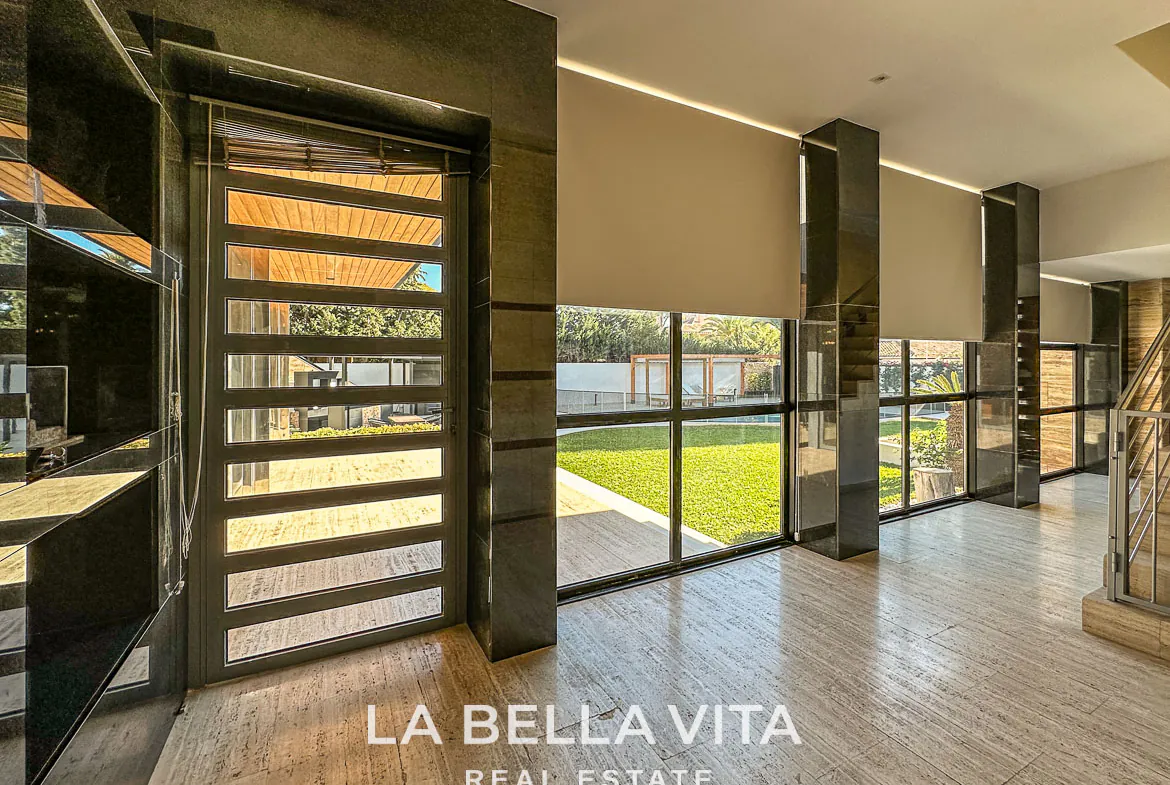 Exclusive Boutique Hotel Villa for Sale in Campoamor, Orihuela Costa – Luxury 7-Bedroom Property with Gourmet Kitchen and Private Pool, Closed Garage
