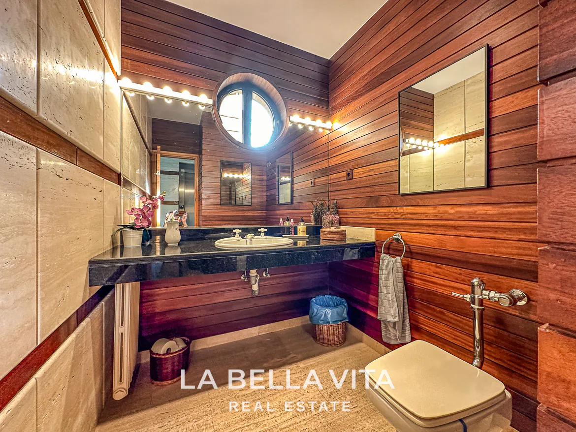 Exclusive Boutique Hotel Villa for Sale in Campoamor, Orihuela Costa – Luxury 7-Bedroom Property with Gourmet Kitchen and Private Pool, Closed Garage