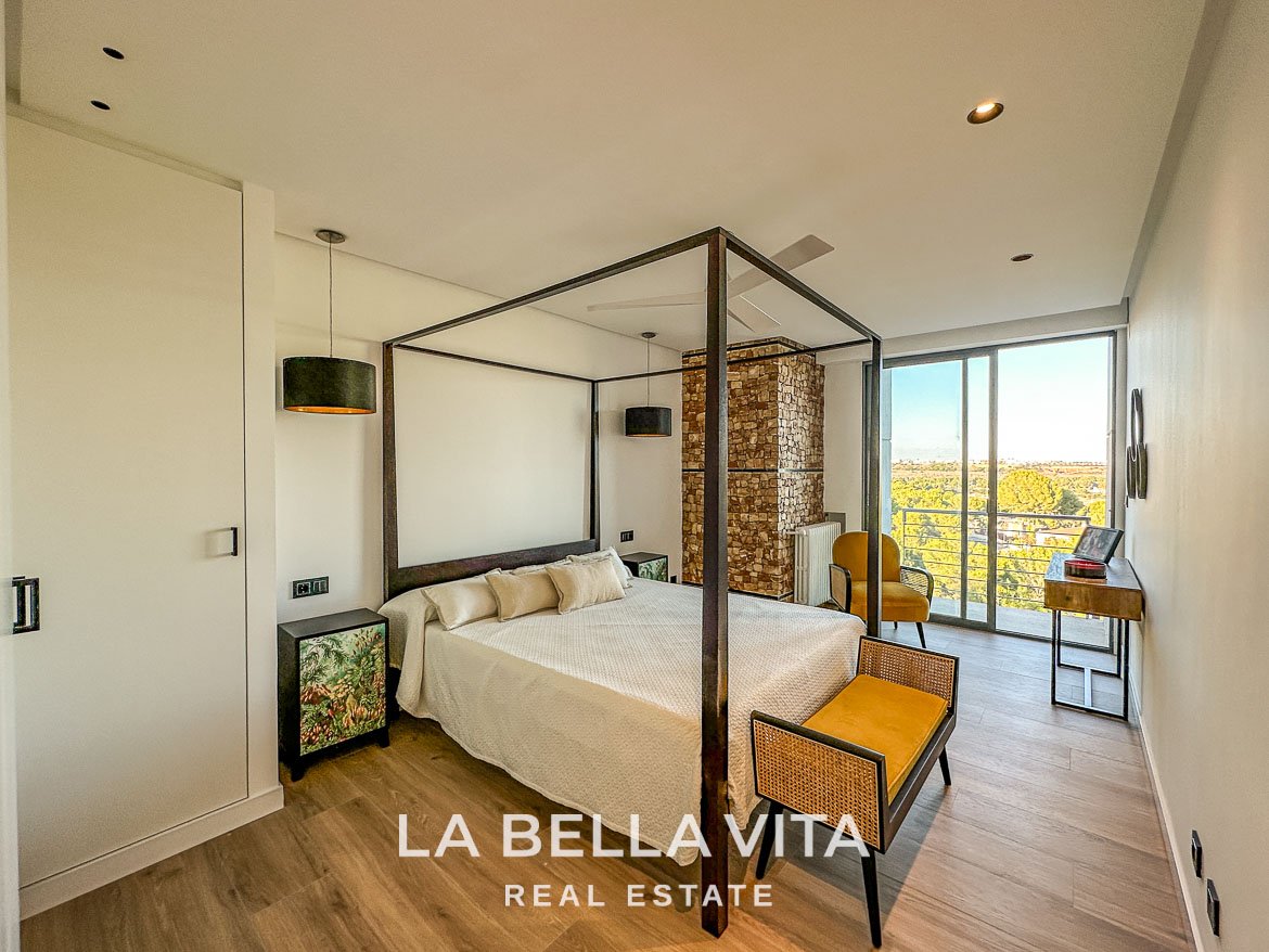 Exclusive Boutique Hotel Villa for Sale in Campoamor, Orihuela Costa – Luxury 7-Bedroom Property with Gourmet Kitchen and Private Pool, Closed Garage