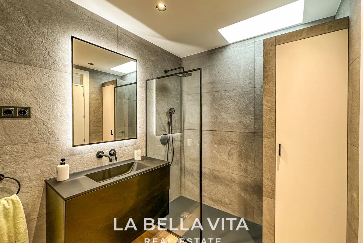 Exclusive Boutique Hotel Villa for Sale in Campoamor, Orihuela Costa – Luxury 7-Bedroom Property with Gourmet Kitchen and Private Pool, Closed Garage