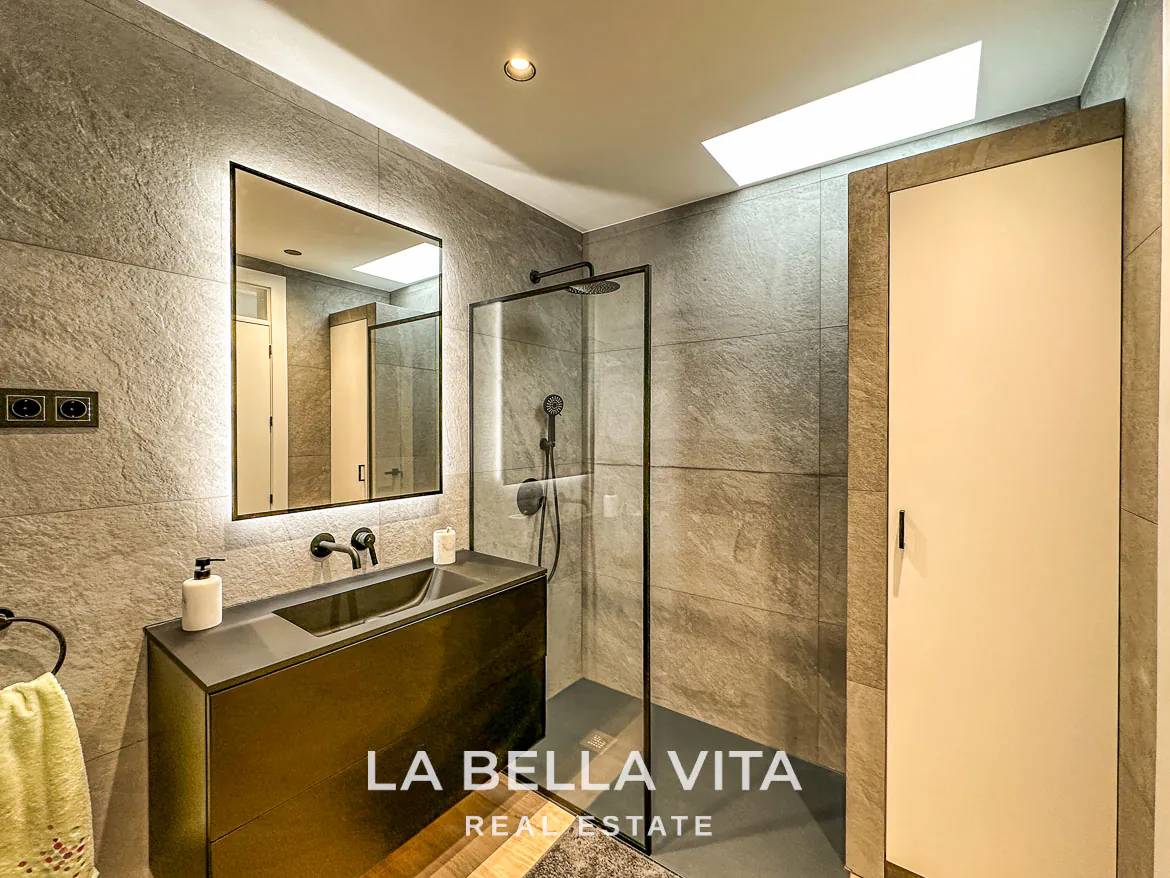 Exclusive Boutique Hotel Villa for Sale in Campoamor, Orihuela Costa – Luxury 7-Bedroom Property with Gourmet Kitchen and Private Pool, Closed Garage
