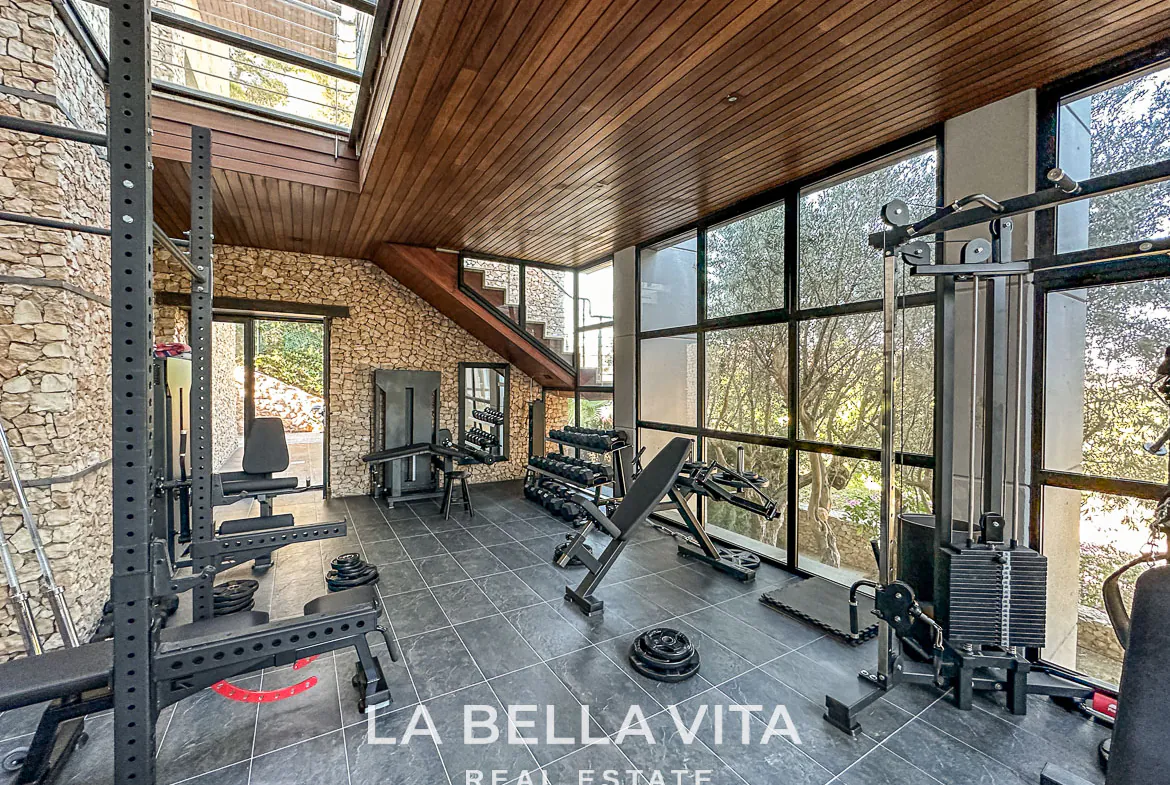 Exclusive Boutique Hotel Villa for Sale in Campoamor, Orihuela Costa – Luxury 7-Bedroom Property with Gourmet Kitchen and Private Pool, Closed Garage