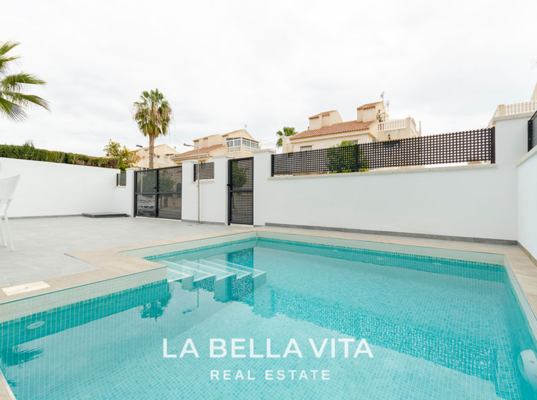 Modern Properties with private pool for sale in La Torreta, Torrevieja