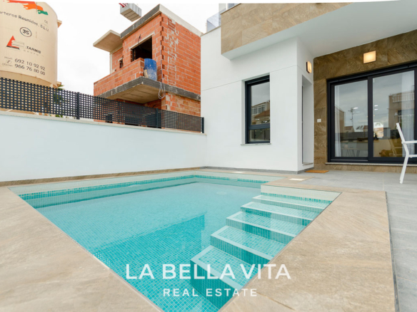 Modern Properties with private pool for sale in La Torreta, Torrevieja