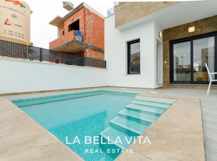 Modern Properties with private pool for sale in La Torreta, Torrevieja