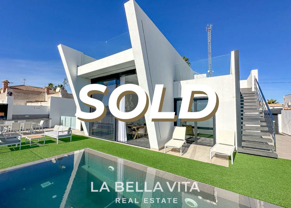 Modern Property with Sea Views for sale in Blue Lagoon, Villamartin, Orihuela Costa-sold Modern Property with Sea Views for sale in Blue Lagoon, Villamartin, Orihuela Costa-sold