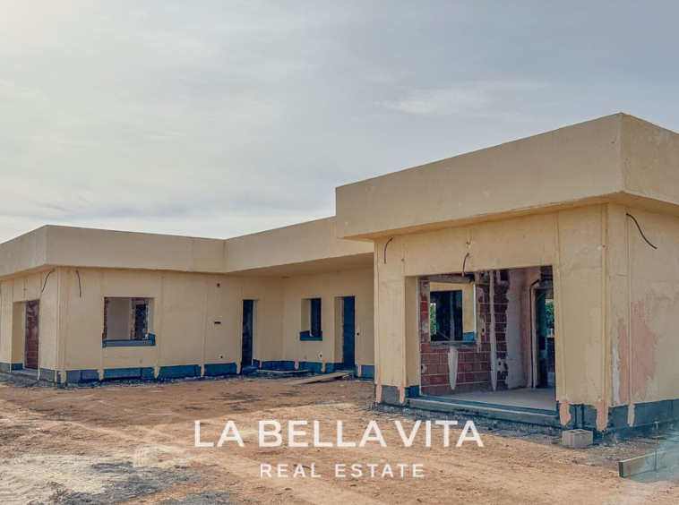 Unique Investment in Costa Blanca - New Build Luxury Single storey House with private pool with 11,000m2 Land For Sale in Ciudad Quesada