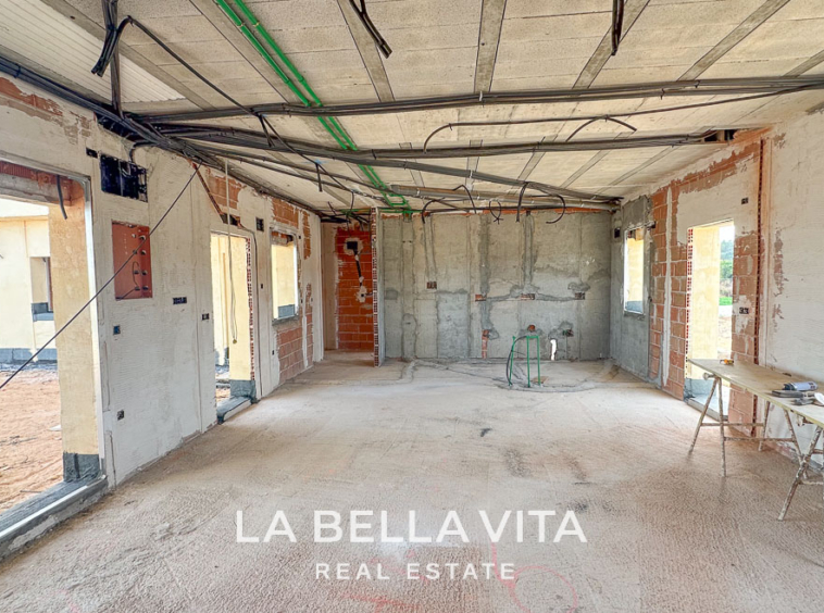 Unique Investment in Costa Blanca - New Build Luxury Single storey House with private pool with 11,000m2 Land For Sale in Ciudad Quesada