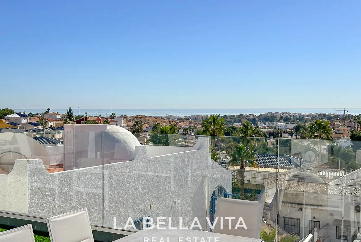 Modern Key Ready Property with Sea Views, private pool, solarium and closed garage for sale in Blue Lagoon, Villamartin, Orihuela Costa, Alicante, Spain