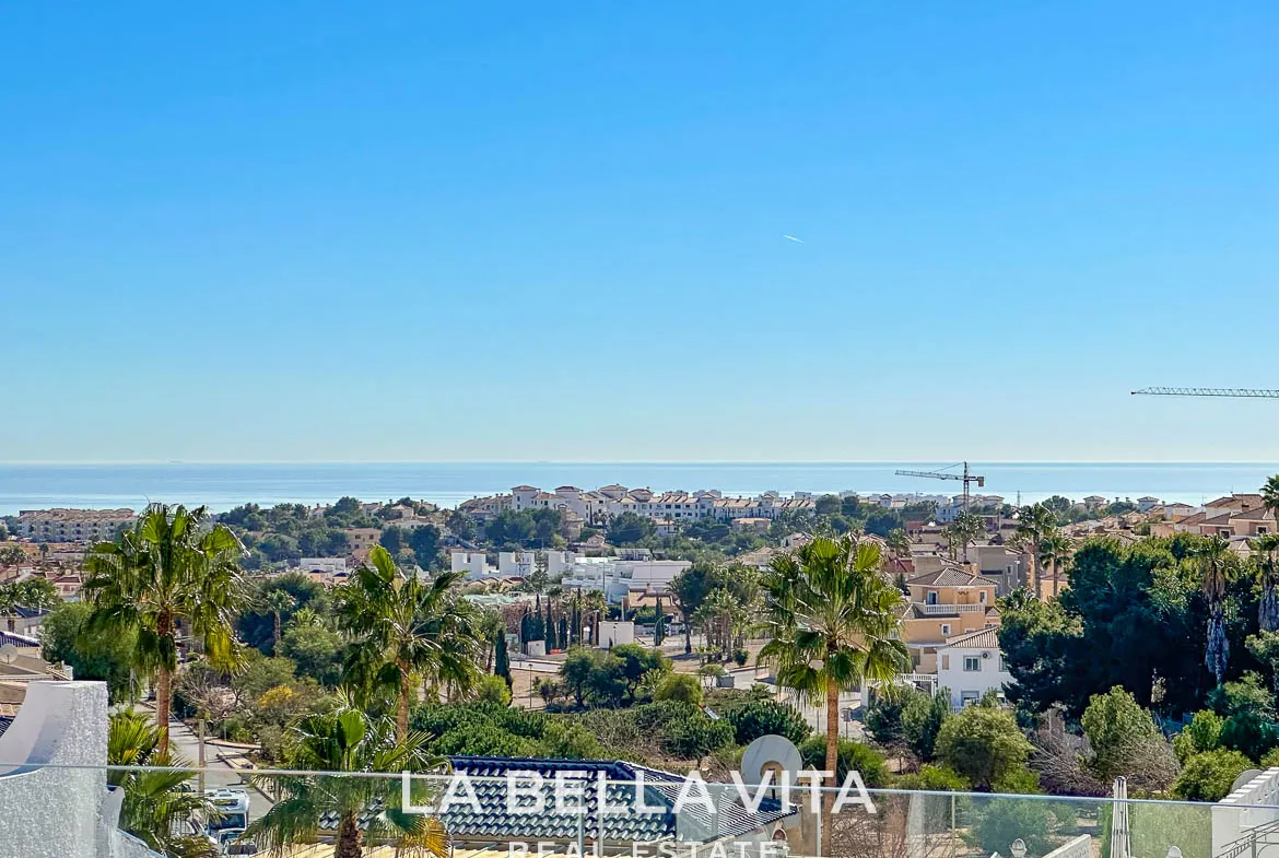 Modern Key Ready Property with Sea Views, private pool, solarium and closed garage for sale in Blue Lagoon, Villamartin, Orihuela Costa, Alicante, Spain
