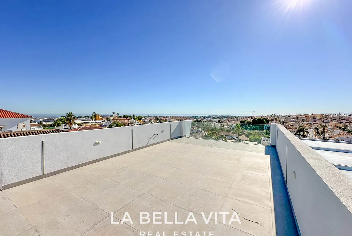 Modern Key Ready Property with Sea Views, private pool, solarium and closed garage for sale in Blue Lagoon, Villamartin, Orihuela Costa, Alicante, Spain